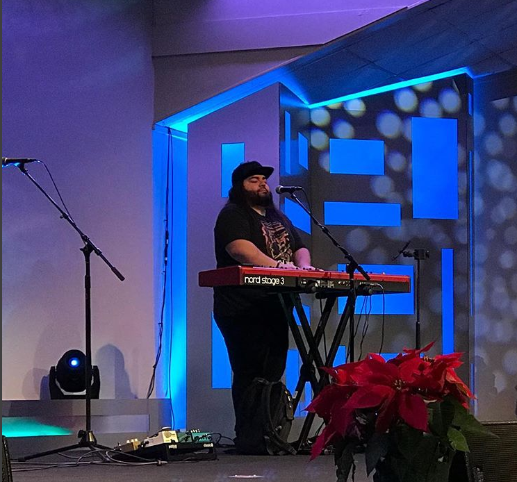 Dwelling Place Church – Expanding Reach and Message to Online Audiences with LiveU Solo